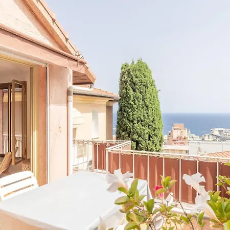 Holiday home Renovated House In The Center Of Beausoleil