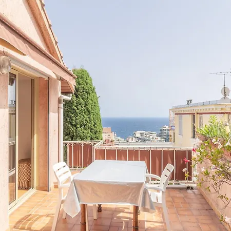Renovated House In The Center Of * Beausoleil