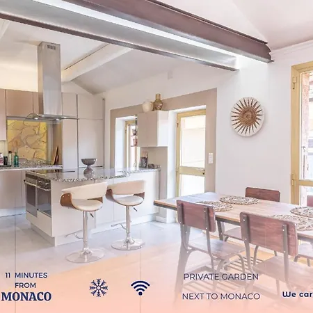 Holiday home Renovated House In The Center Of