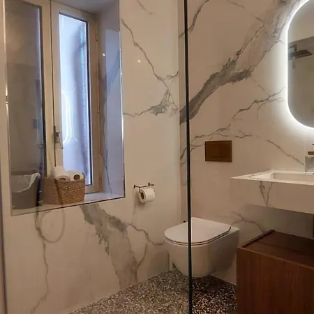 Renovated House In The Center Of Semesterbostad