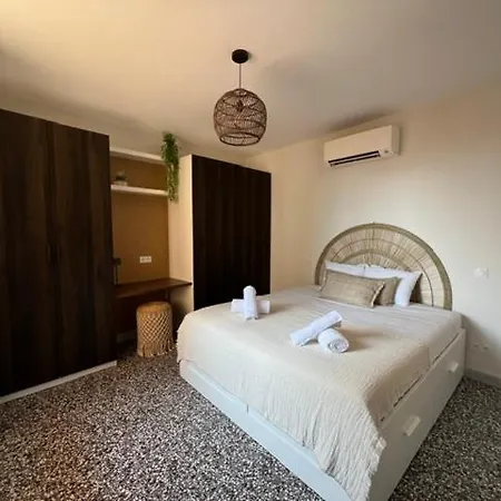 Semesterbostad Renovated House In The Center Of *